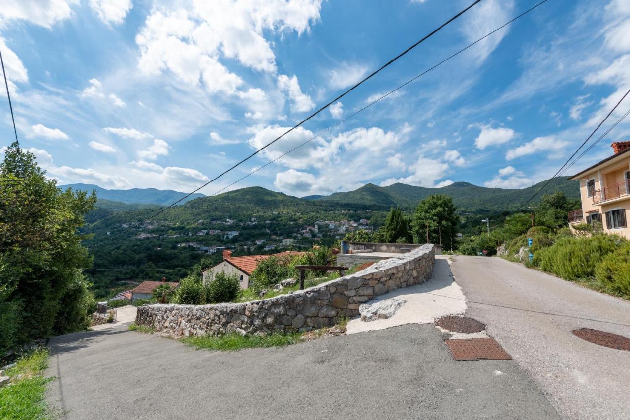 Sea View Apartment With Garden Near Opatija Veprinac المظهر الخارجي الصورة